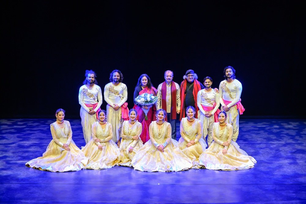 Tourism seminar organized by the Embassy of India in The Hague, bringing together government, industry, and community stakeholders. The event concluded with a vibrant cultural performance by Maitreyee Pahari celebrating India’s heritage and diversity.